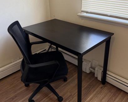 Perth Amboy Apartment | Private one-bedroom and one-bathroom apartment, private street entrance in convenient area, MetLife Stadium FIFA World Cup 35 minutes away