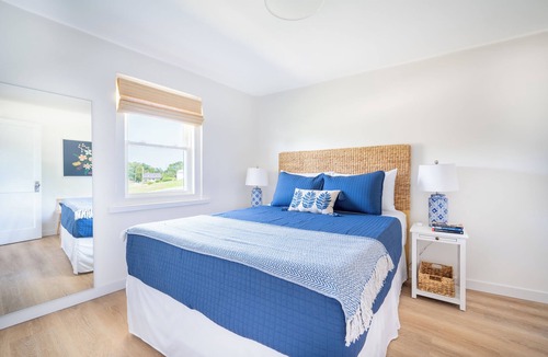 Waterford Cottage | Private One-Bedroom Cottage