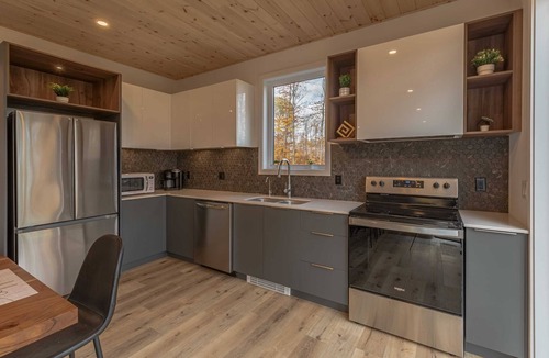 La Conception Ski Chalet | Private Outdoor Pool, Hot Tub, Mountain Views