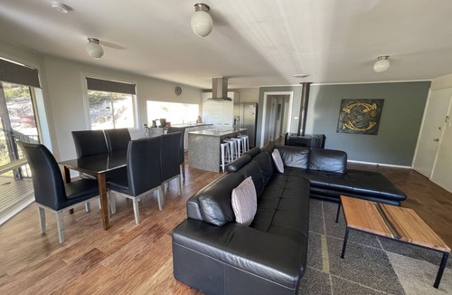 Taylor Bay House | Private paradise with lake view (pet friendly)