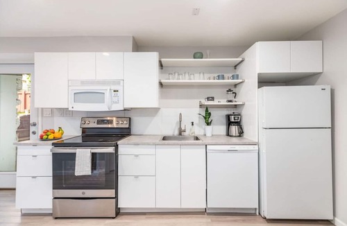 Lower Avenues House | Private Pet Friendly Avenues Suite-❤️ of Downtown!