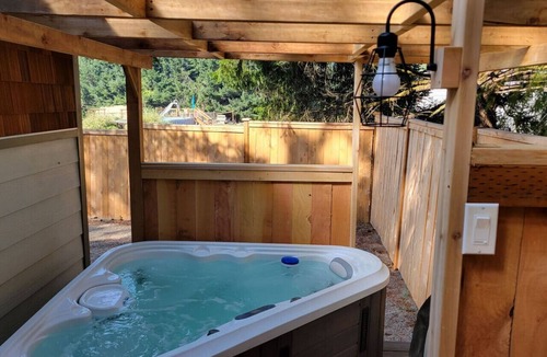 Marcola House | Private pet friendly, No cleaning Fees