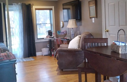 Burnt Hills Apartment | Private Pet Friendly Suite with Exclusive Hot Tub!