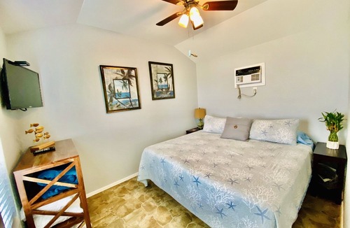 Lamar Resort | PRIVATE PIER "REDFISH LODGE" on Copano Bay