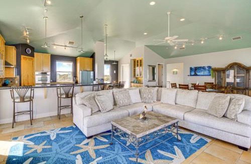 Rockport Villa | Private Pier: Waterfront Fulton Villa!