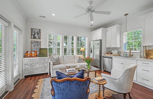 Scanlonville Cottage | Private Plantation-Style Retreat w/Pool ! (Near Downtown + Beaches)