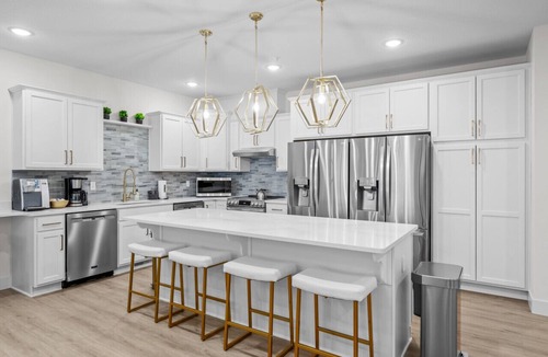 Kimberling City House | Private Playspace, 2 Hot Tubs, Incredible View!