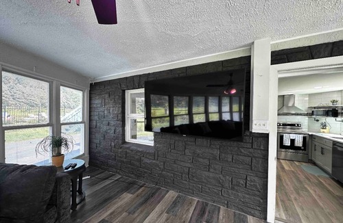 Kelayres House | Private Pocono retreat with heated pool