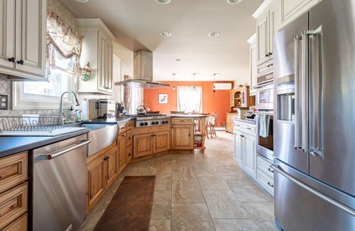 Campbell Hall House | Private Pond Cozy Home Enjoy!