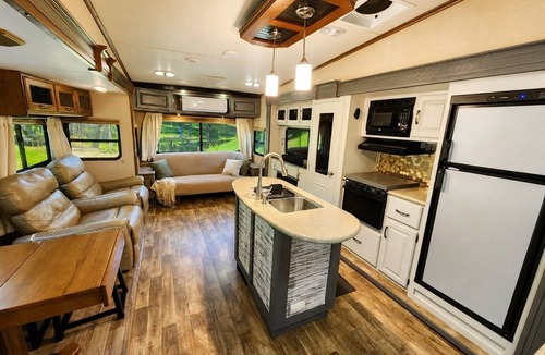 Cedar Ridge House | Private Pond Retreat - Canoe Fire Pit Stargazing