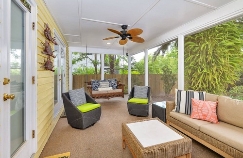 Saint Simons Heights House | Private Pool! Quiet Neighborhood Location, Bike to Beach, Close to Shopping & Restaurants