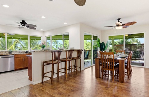 Kahaluu Bay House | Private Pool, 2 Min to Beach, Ocean View, HI12