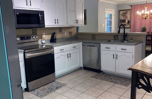 Olive Branch House | Private Pool-6 BR in Olive Branch -Near Stateline