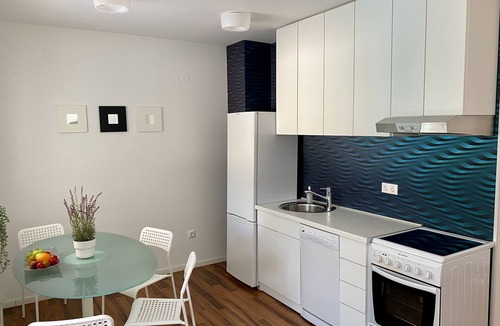 Silo Apartment | Private pool and Mediterranean garden apt Mia