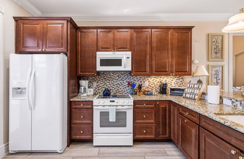 North San Antonio - SAT House | Private Pool Casita | King Bed | Quiet, Central San Antonio | Full Kitchen, Grill