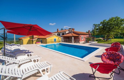 Pican Villa | Private pool, family-friendly - reopened in 2019!
