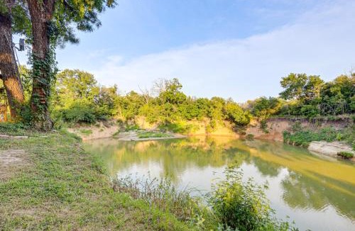 Hamilton House | Private Pool: Fun Riverfront Retreat in Hamilton!