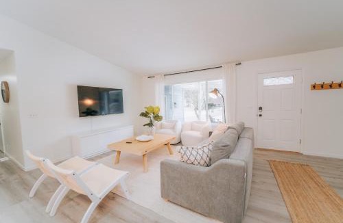 Fennville House | Private Pool - Game Room - Movie Room