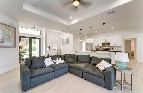 Burnt Store House | Private Pool & Grill: Cape Coral Vacation Rental!