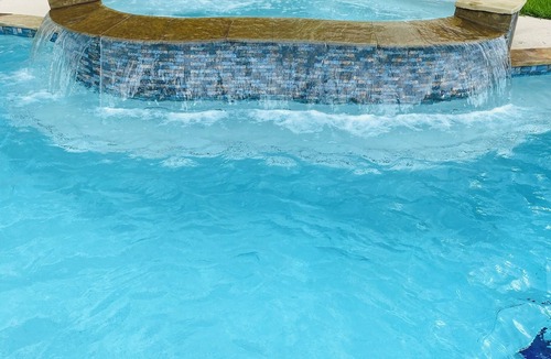 Edelweiss House | Private Pool + Hot Tub! 4BR Retreat with Ultimate Tailgate Patio