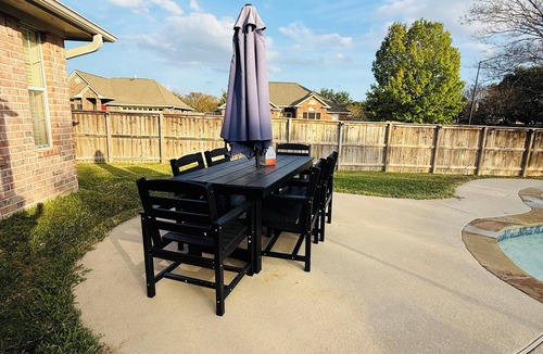 Edelweiss House | Private Pool + Hot Tub! 4BR Retreat with Ultimate Tailgate Patio