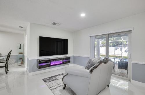 Miramar House | Private Pool! Home 3 Mi to Hard Rock Stadium