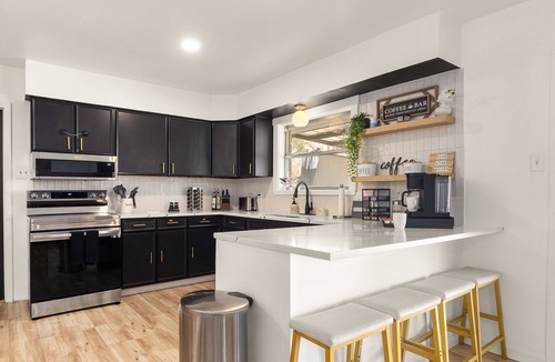 North San Antonio - SAT House | Private Pool + Hot Tub, Game Room, 10 Min to Six Flags & River Walk