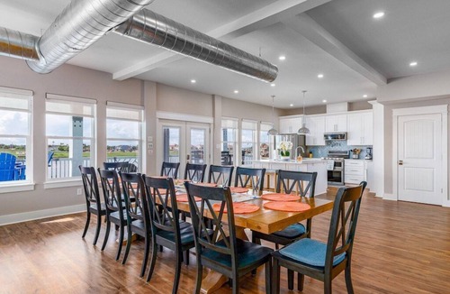 Key Allegro House | Private Pool & Hot Tub | Outdoor Kitchen | Boat Lift | Ice Maker | Best Sunsets