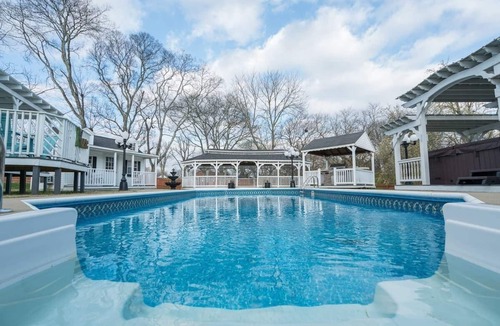 Nashville House | Private Pool! Hot Tub! Fire Pit