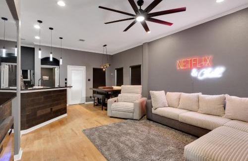 Wellborn House | Private Pool & Hot Tub: 'Wild Horse' Home!