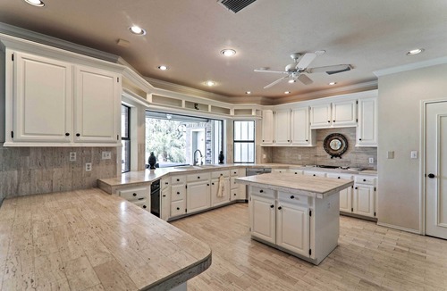 Harlingen House | Private Pool: Lakefront Harlingen Home
