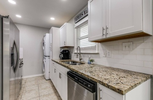 West San Antonio House | Private Pool | Near Lackland | Mothers Day Weekend