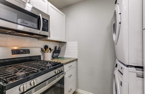 West San Antonio House | Private Pool | Near Lackland | Mothers Day Weekend