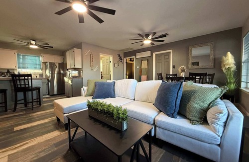 Lawton House | Private Pool Oasis Near Fort Sill & Refuge Slps 9