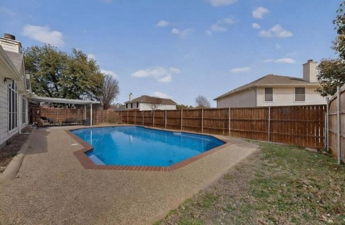 Lake Dallas House | Private Pool Oasis 4BR Home w/Game Room Near Denton & UNT