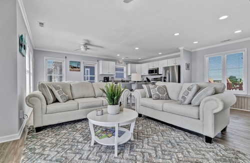 North Topsail Beach House | Private Pool & Ocean View