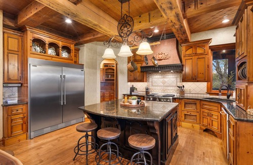 Hollister House | Private Pool, Pickle/bball, Close to Big Cedar