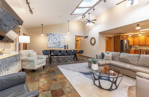 Branson Theater District House | Private Pool - Pickleball - Hot Tub - Theatre Room
