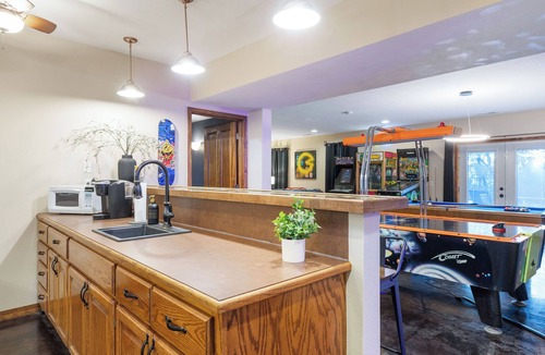 Branson Theater District House | Private Pool - Pickleball - Hot Tub - Theatre Room