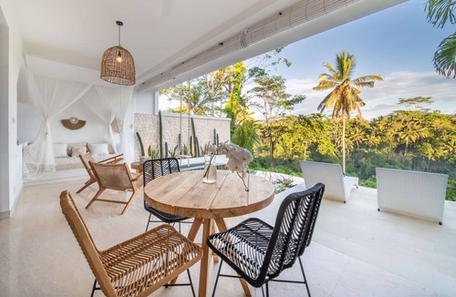 Pejeng Kawan Villa | Private Pool Retreat Ubud 1br Villa Peaceful Jungle Setting