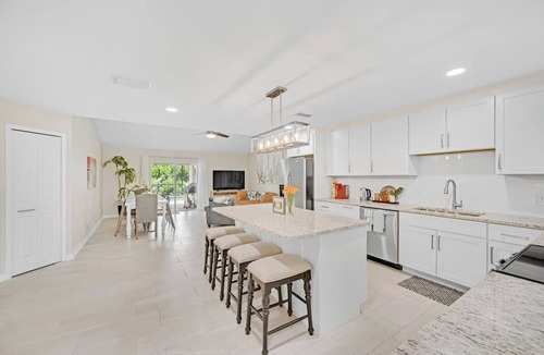Fort Myers House | Private Pool! Sleeps 14!