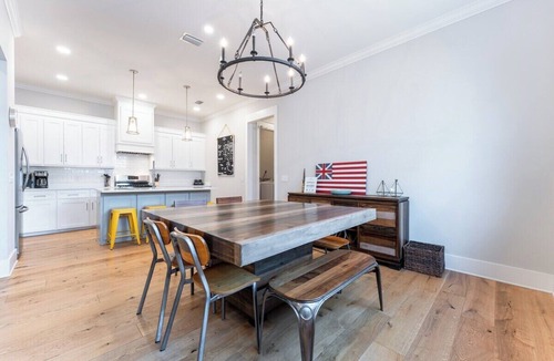 Demere Park House | Private Pool! Screened Porch, Pet Friendly