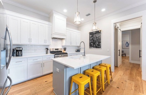Demere Park House | Private Pool! Screened Porch, Pet Friendly