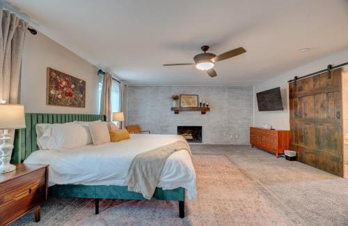 Norman House | Private Pool Sleeps 14 3 King Beds Near OU