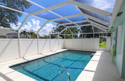 Gulf Cove House | Private Pool, Sol Searcher