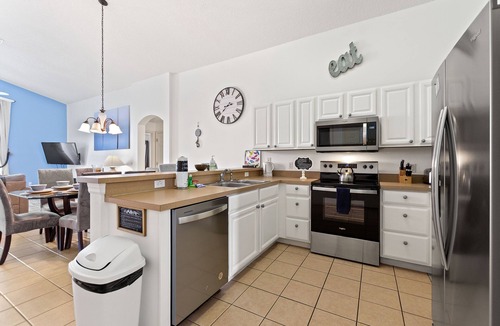 Highgate Park Villa | Private Pool, Spa on Gated Community