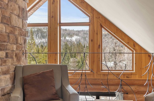 Saint Come Ski Chalet | Private Pool, Spa, Pool Table | Le St-Come