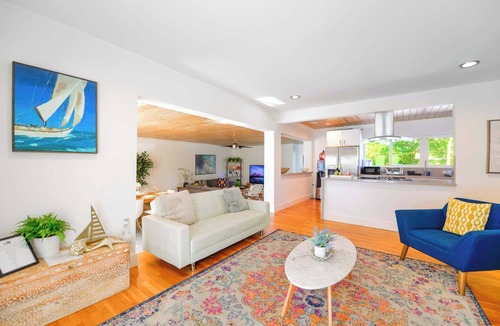 Ludlam House | Private Pool | Spacious Home W 4-Car Parking