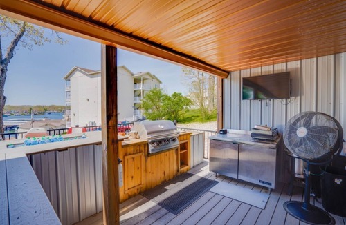 Lake of the Ozarks House | Private pool vacation home, spa, game rooms, HOA boat slip.