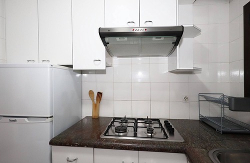 Lloret de Mar Cottage | Private Pool Villa near Cala Canyelles Beach, WiFi, A/C, Parking